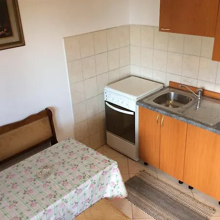 Ferienhaus In Rotava 5 アパート